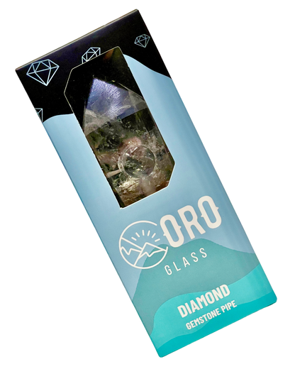 A Diamond Oro Gemstone Pipe in its packaging.