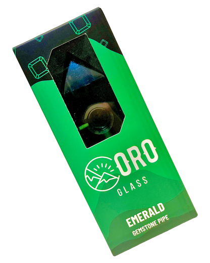 An Emerald Oro Gemstone Pipe in its packaging.